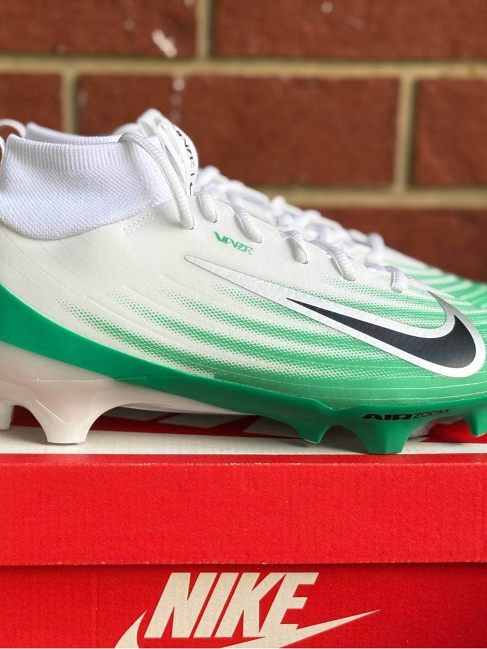 New Nike Air Zoom Vapor Pro 1 Green White Size 7.5 Mens Football Cleats